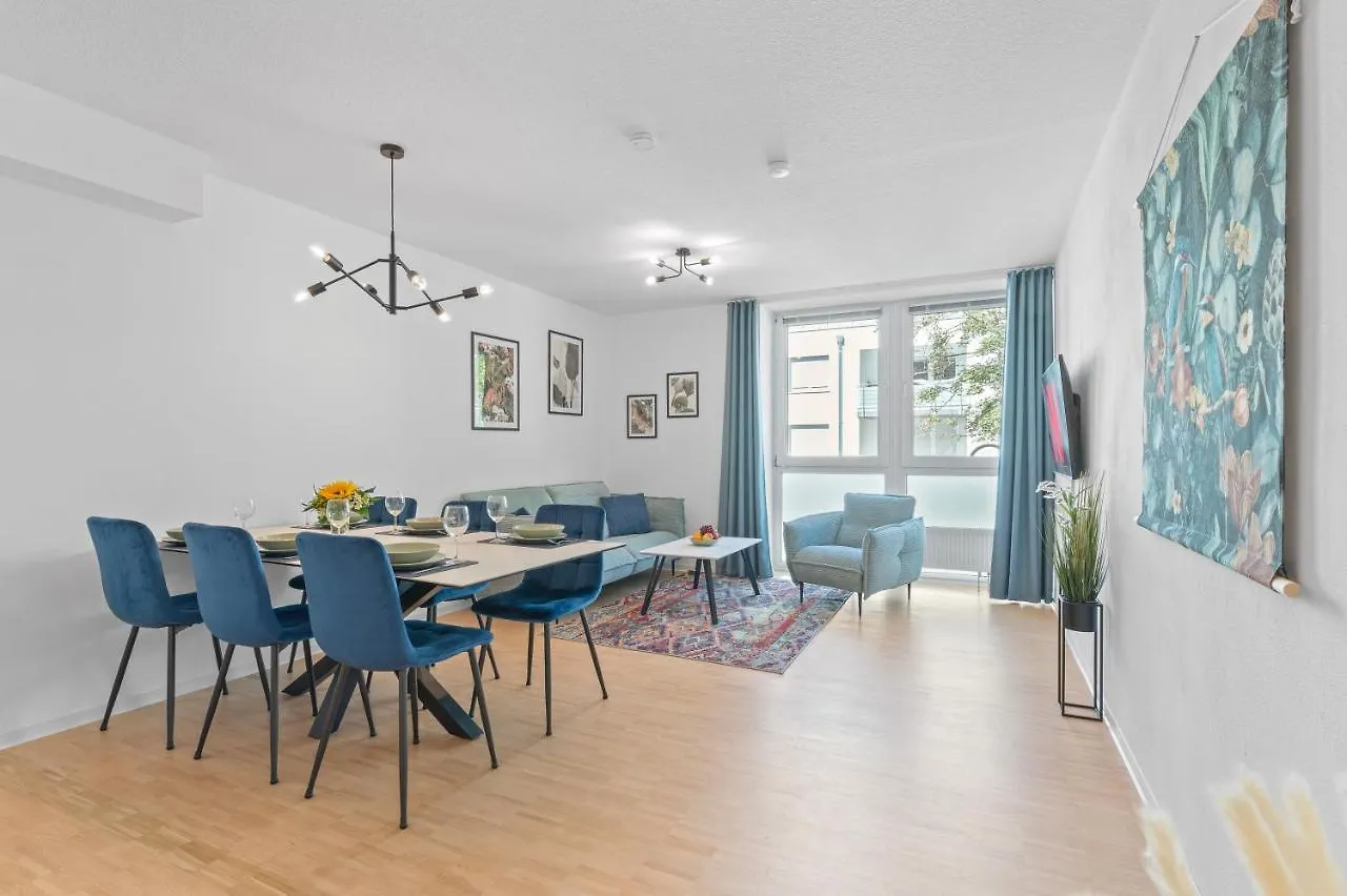 Apartment Finest Design Stuttgart Airport Messe Stadtbahn U7 Ostfildern